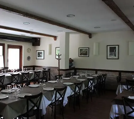 Affittacamere Hostal Monte Rio